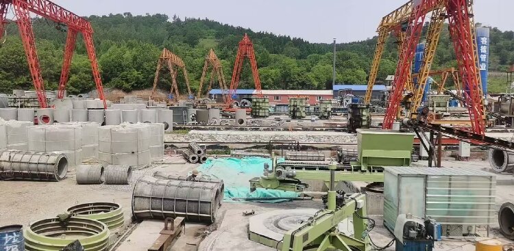 ��ɽ�L��ˮ��܏S